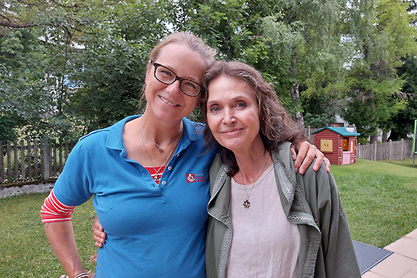 Katharina und Daniela Böhm bei den Arche Herzensbrücken Wochen 2022