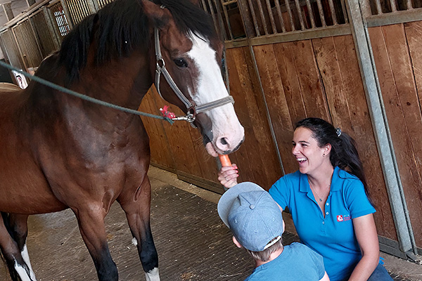 ARCHIE-BLOG: Reittherapie mit Julia bei den Sommerwochen 2022