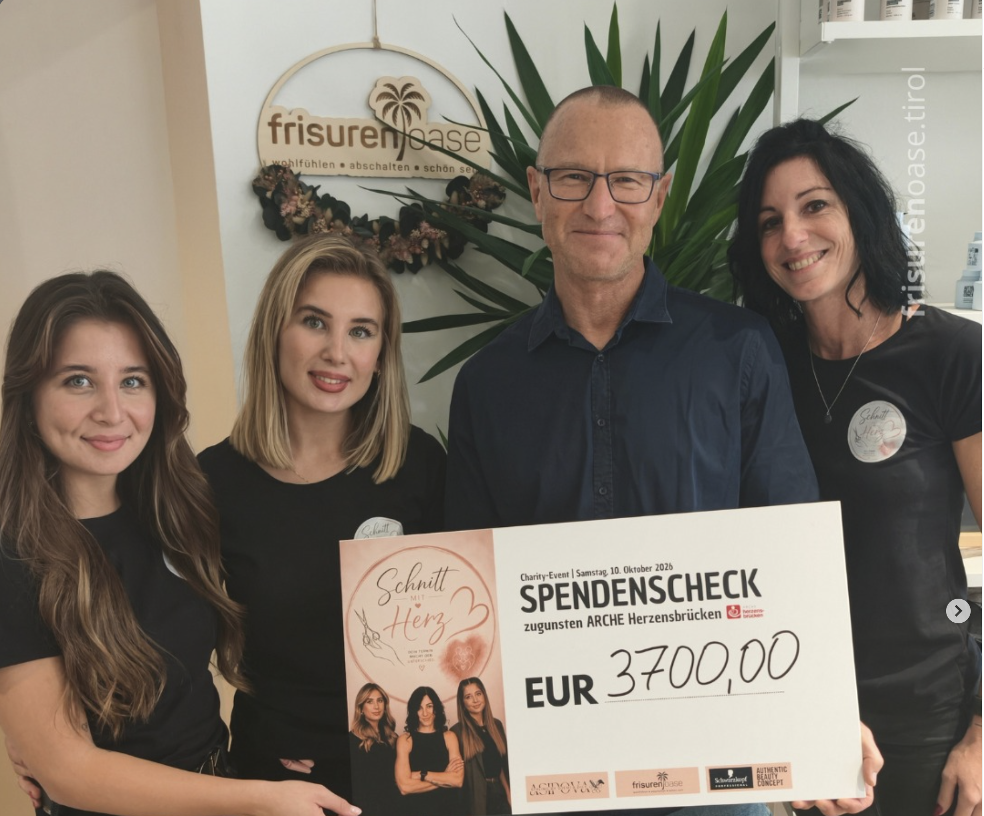 Beim Charity-Tag „Schnitt mit Herz“ haben Djemi, Dily und Sandra von 8 bis 15 Uhr Damen, Herren und Kinder frisiert.